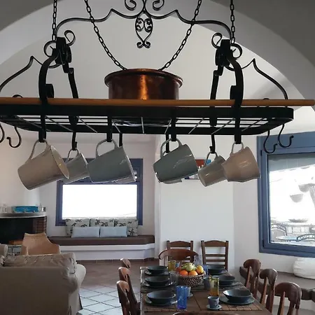 Four-bedroom Holiday In Glyfa *